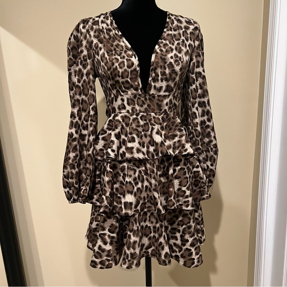 Ruffle Layered Dress Animal Print Leopard Puffer Sleeves V Neck midi Dress High - Picture 4 of 7